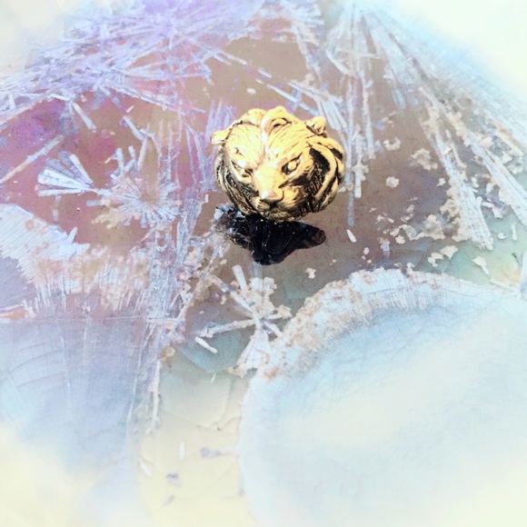 Vintage Other - Lion Head Tie Tack Pin